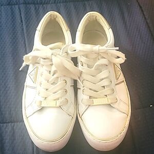 Guess Sneakers - Womens